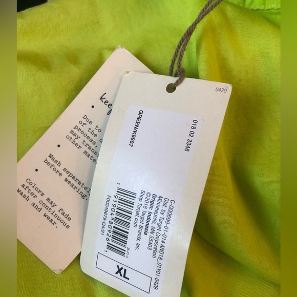 NWT Chartreuse Button Up Blouse Size XL - Picture 5 of 7